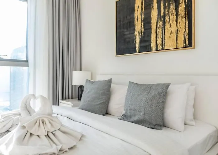 Luxury And Elegant 2Br With Burj Khalifa View