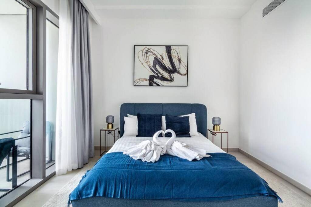 Luxury And Elegant 2br With Burj Khalifa View Appartement *