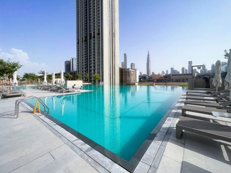 Luxury And Elegant 2br With Burj Khalifa View Dubaï