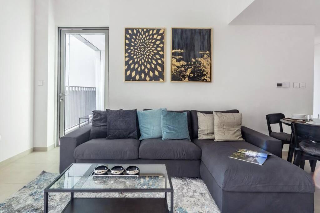 Luxury And Elegant 2br With Burj Khalifa View Dubaï