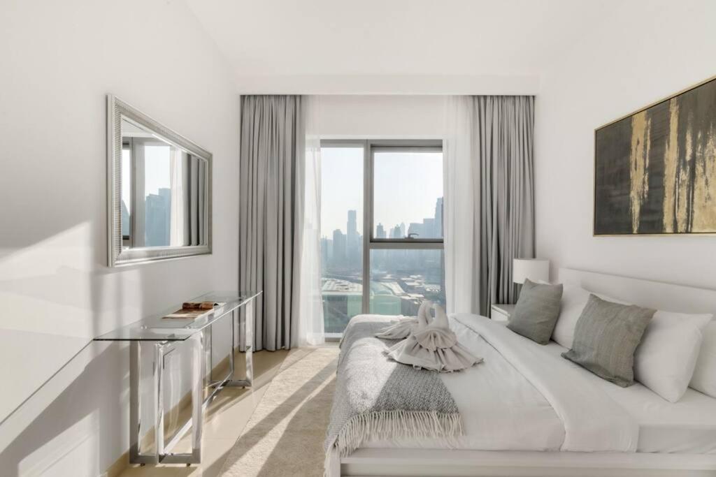 Luxury And Elegant 2br With Burj Khalifa View * Dubaï