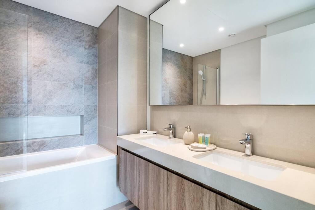 Appartement Luxury And Elegant 2br With Burj Khalifa View *