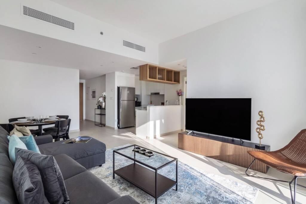 Luxury And Elegant 2br With Burj Khalifa View Dubaï